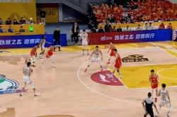 HuaTiHui-辽宁男篮主场胜广厦CBA常规赛4战全胜