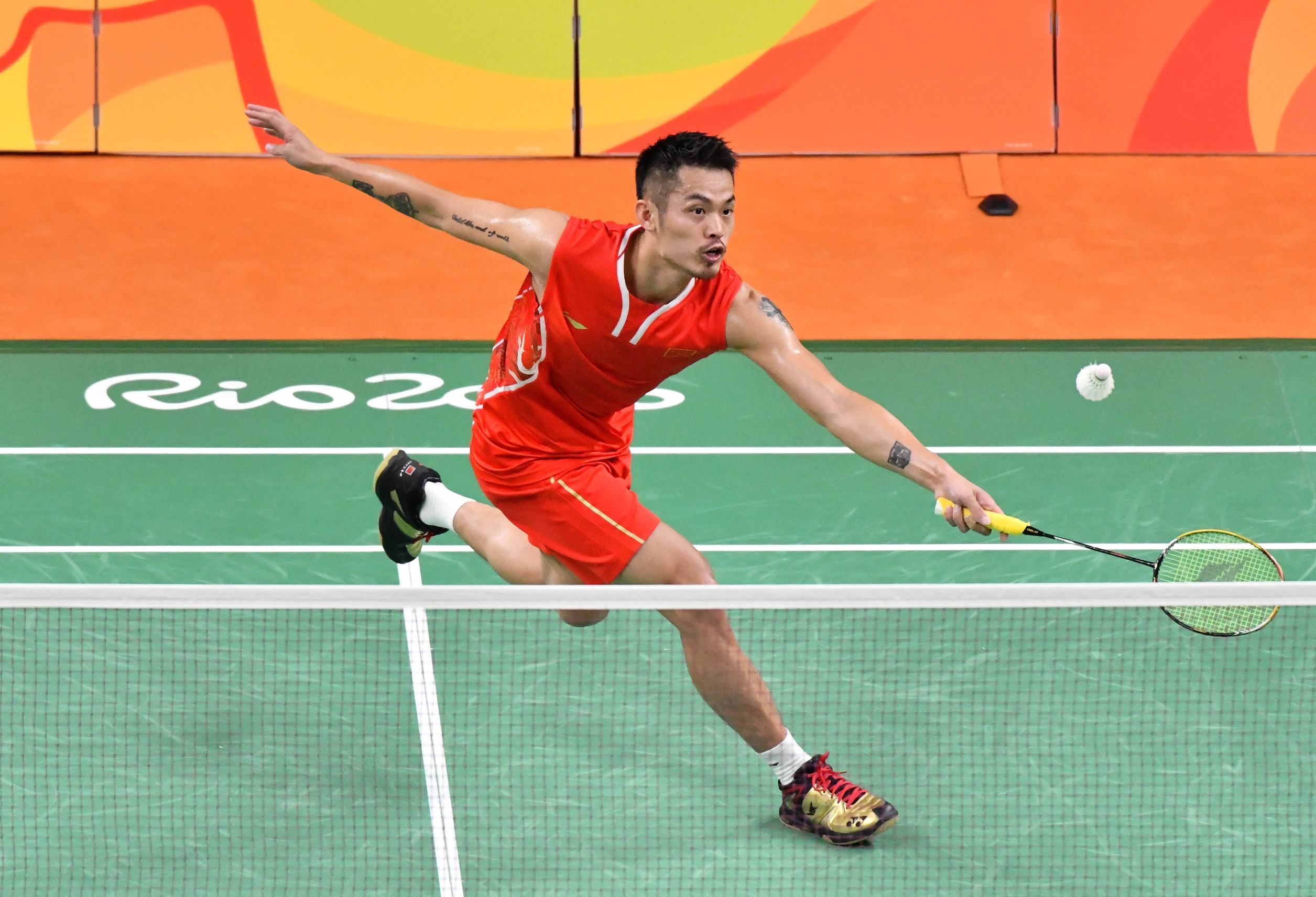 中国羽毛球队横扫印尼羽毛球队,林丹惊艳世界 中国羽毛球队横扫印尼羽毛球队,林丹惊艳世界