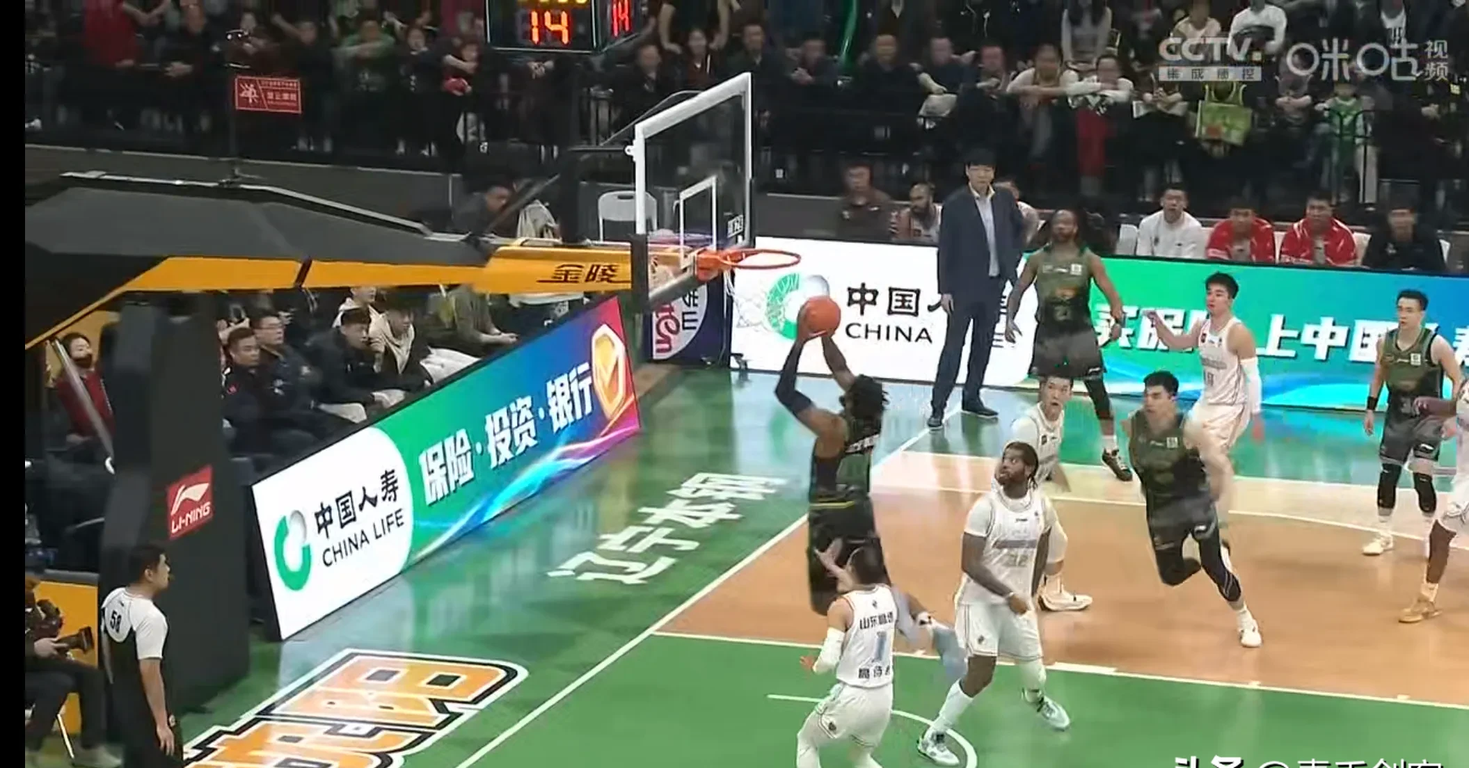 江苏龙狮将挑战辽宁精英，实力对抗引人注目