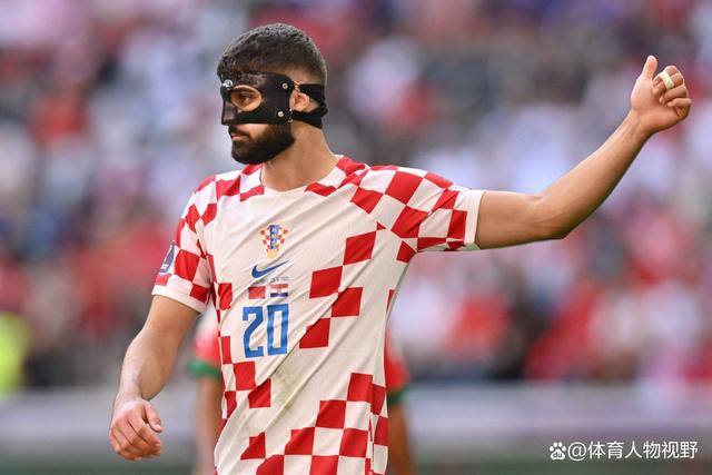 克罗地亚后卫因病缺阵，教练组调整战术